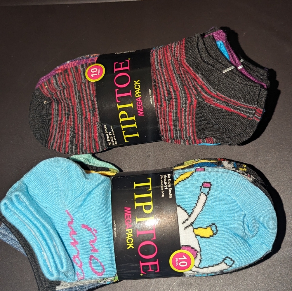 Tiptoe 20 Pr  no show socks bright solid women's 9-11 New  20 Pairs